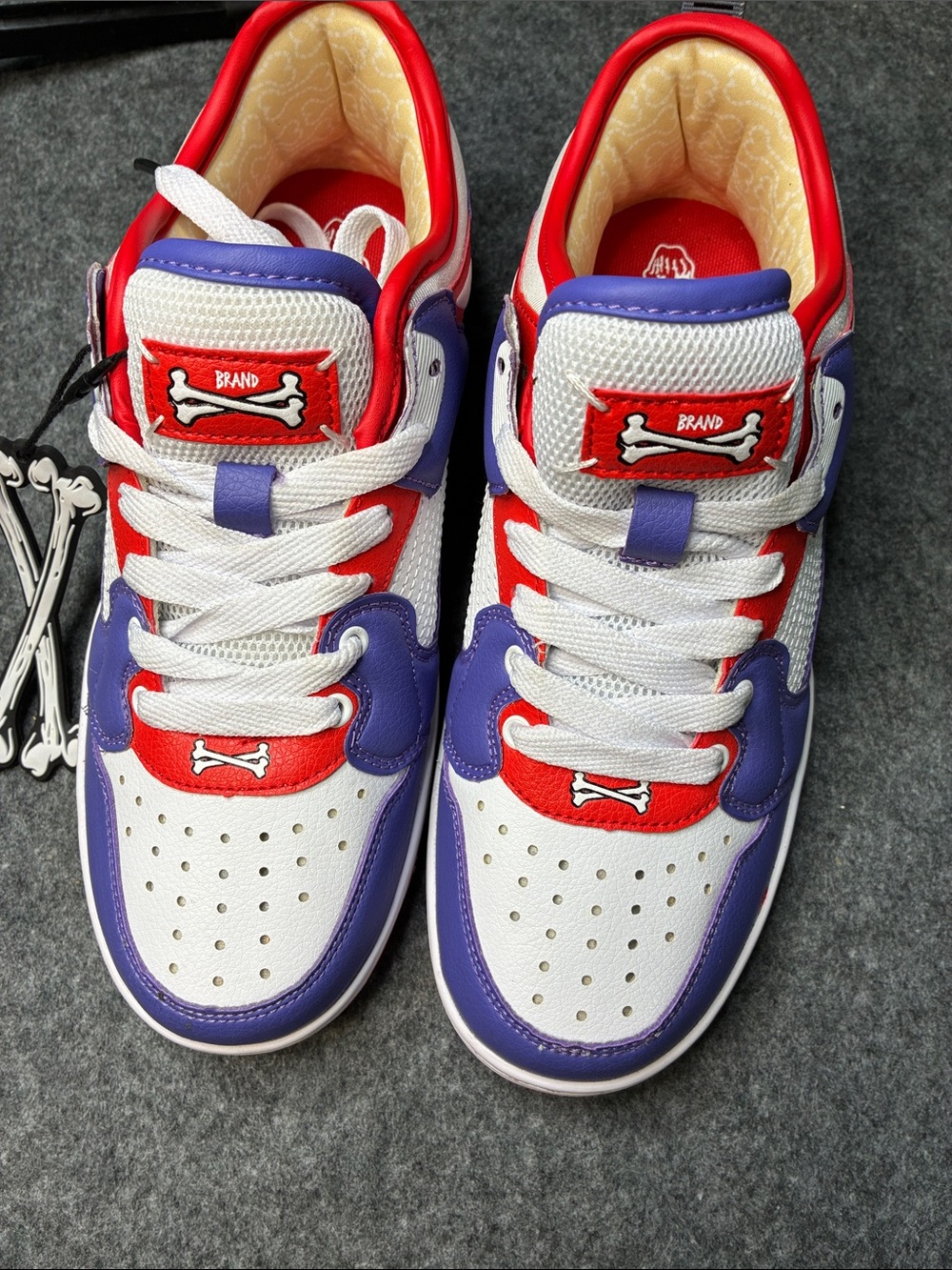 Abrand Kids Sneakers in White, Red & Purple